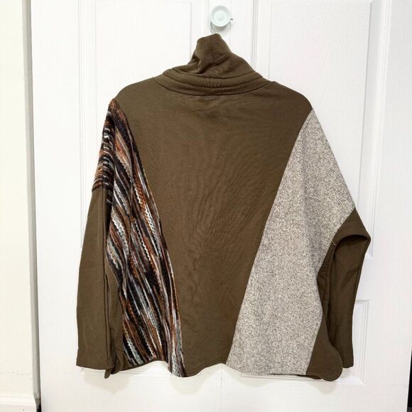 Women BKE Cowl Neck Pieced Turtleneck Pullover Relaxed Fit in Olive Size Small - Picture 3 of 8